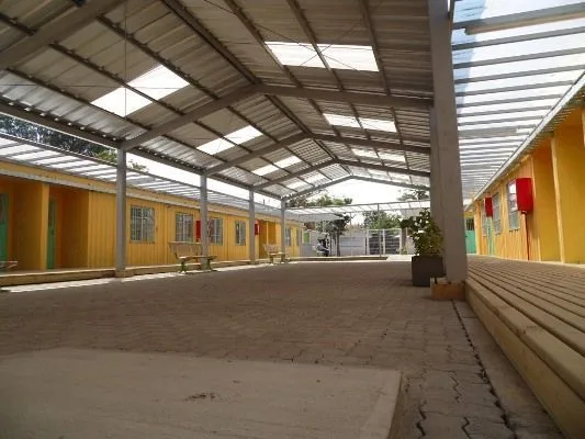Escuela Cerro Navia 2 — Icontainer